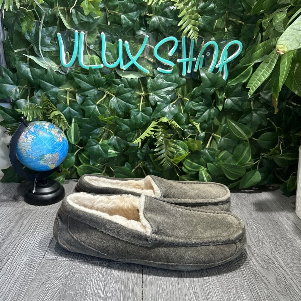 UGG 1101110 Sheepskin Suede Ascot Gray Slippers Shoes Men's Size 12